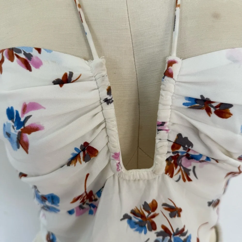 Floral Cropped Top - Picture 3 of 6